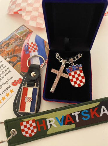 Croatian Grb with Enamel Color and Oče Naš Cross photo review